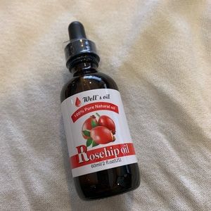 Well’s Oil 100% Pure Rosehip Oil